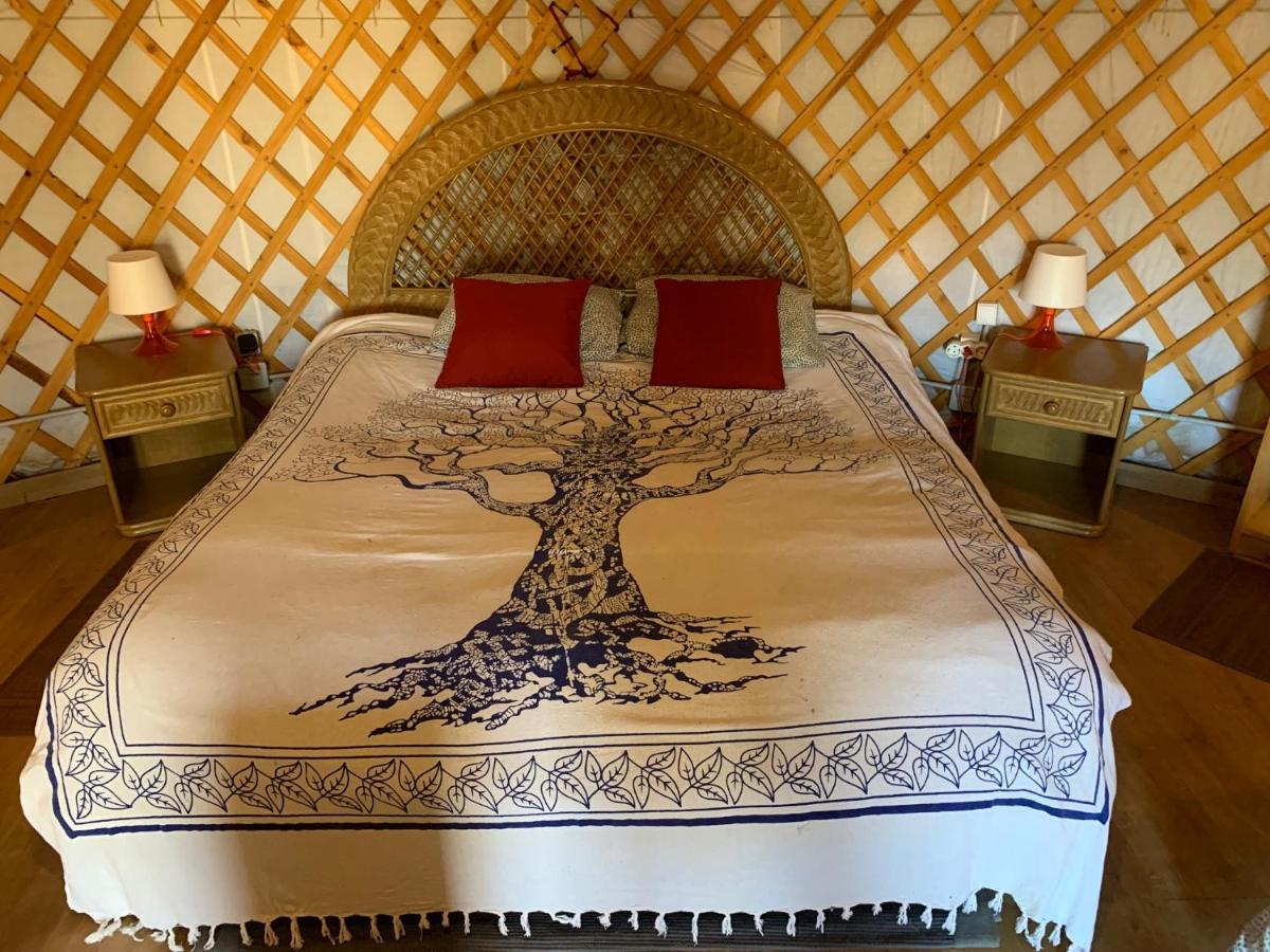 La Yurta De Gaia Villa San Lorenzo de El Escorial Eksteriør bilde