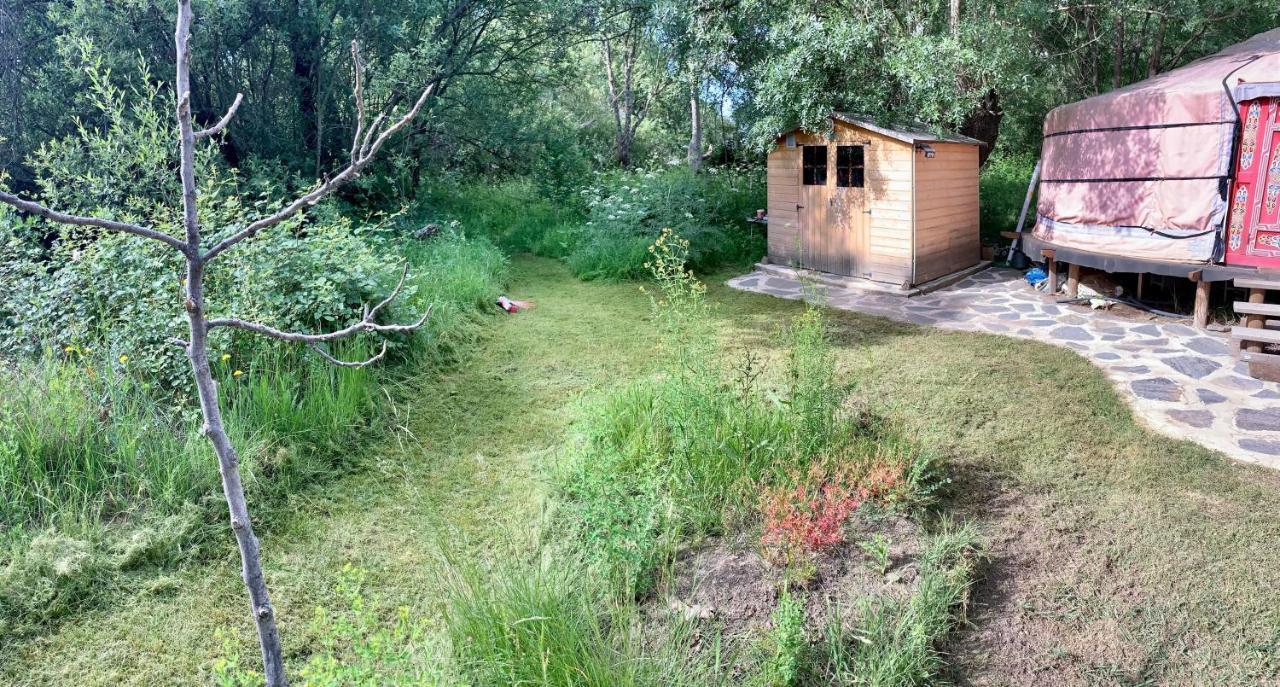 La Yurta De Gaia Villa San Lorenzo de El Escorial Eksteriør bilde