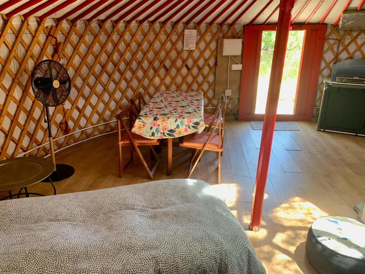 La Yurta De Gaia Villa San Lorenzo de El Escorial Eksteriør bilde
